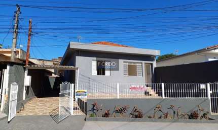 Casa para Venda em Atibaia, Alvinópolis, 2 dormitórios, 1 banheiro, 1 vaga