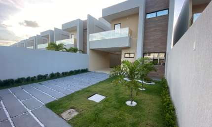 Casa com 4 quartos à venda no Eusebio, Eusébio 