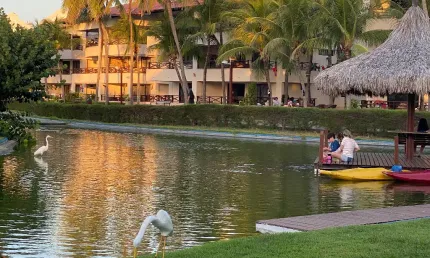 Aquaville porto das dunas - localização no condomínio espetacular