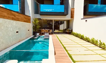 Eusébio duplex nova r. privativa - acabamento espetacular. localização também.
