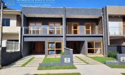 Casa com 3 quartos à venda na Pedro Canísio Forneck, 345, Solar do Campo, Campo Bom por R$ 689.000
