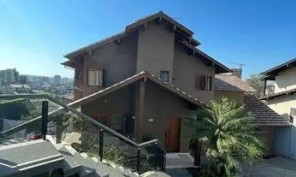 Casa com 3 quartos à venda na João Paulo I, 26, Centro, Campo Bom por R$ 3.300.000