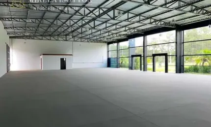 Barracão / Galpão / Depósito para alugar na Rodovia 239, 913, Zona Industrial Norte, Campo Bom por R$ 15.000