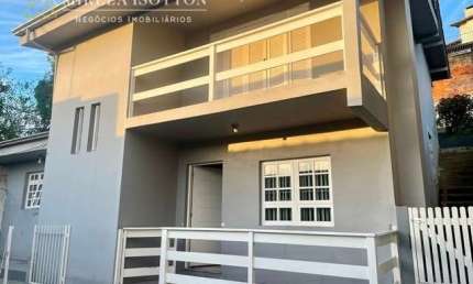 Casa com 3 quartos à venda na Rua Onofre Pires, 241, Ouro Branco, Novo Hamburgo por R$ 850.000