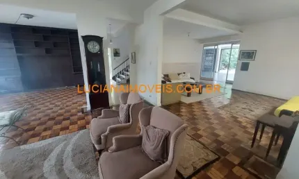 SOBRADO DE 211 M² NO ALTO DE PINHEIROS COM 4 DORMITORIOS
