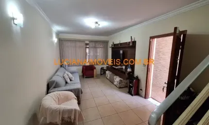 Casa com 2 quartos à venda na Rua Bento de Abreu, Vila Romana, São Paulo
