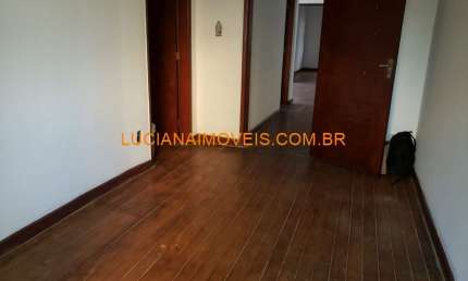SOBRADO DE 105 M² RESIDENCIAL OU COMERCIAL NA VILA ROMANA