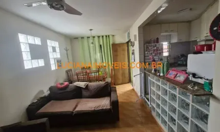 Casa com 2 quartos para alugar na Rua Croata, Vila Ipojuca, São Paulo