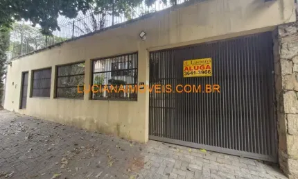 Casa de 200 m² no alto da lapa com 3 dormitorios sendo 2 suites