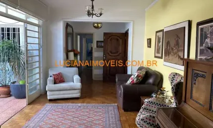 Casa para venda possui 200 metros quadrados com 3 quartos em Alto da Lapa - São Paulo - SP