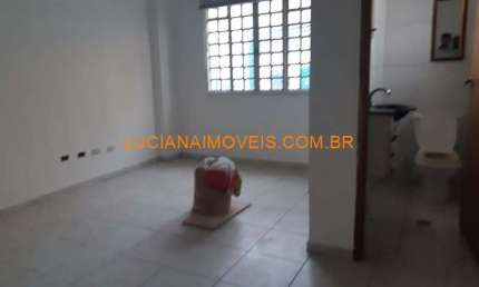 Casa para venda possui 100 metros quadrados com 4 quartos em Lapa de Baixo - São Paulo - SP