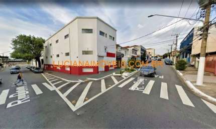 Ponto comercial/Loja/Box para aluguel possui 900 metros quadrados em Lapa - São Paulo - SP