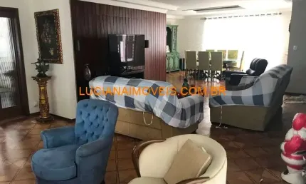 Sobrado para venda tem 600 metros quadrados com 5 quartos em Alto da Lapa - São Paulo - SP