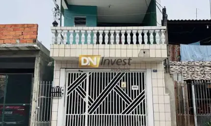 Sobrado à venda no bairro Jardim Presidente Dutra - Guarulhos/SP