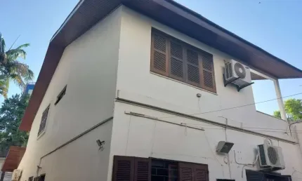 Casa com 4 quartos à venda na Rua Ramiro Barcelos, 784, Floresta, Porto Alegre, 174 m2 por R$ 850.000