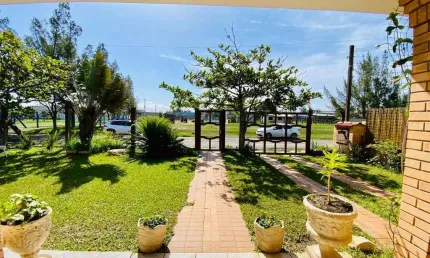 Casa com 2 quartos à venda na Brasil, 143, Arpoador, Xangri-Lá, 129 m2 por R$ 649.000