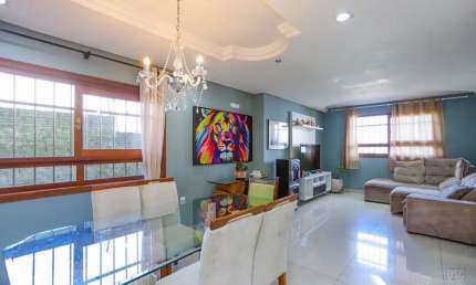 Casa com 3 quartos à venda na Rua Luzinete Alves Aragon, 354, Hípica, Porto Alegre, 185 m2 por R$ 585.000