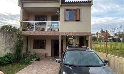 Casa com 3 quartos à venda na Rua Emboabas, 76, Nossa Senhora das Graças, Canoas, 183 m2 por R$ 550.000