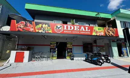 Prédio à venda na Rua Biguaçu, 971, Municípios, Balneário Camboriú, 389 m2 por R$ 1.599.000