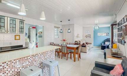 Casa com 2 quartos à venda na Rua Breno Arruda, 151, Santa Maria Goretti, Porto Alegre, 200 m2 por R$ 530.000