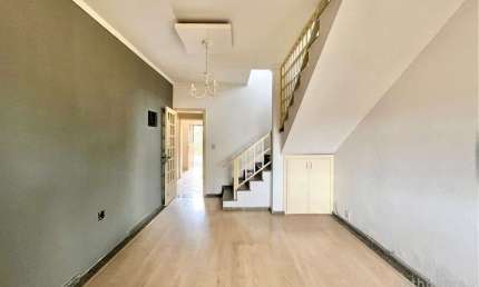 Casa com 2 quartos à venda na Rua Expedicionário, 293, Nossa Senhora das Graças, Canoas, 200 m2 por R$ 600.000