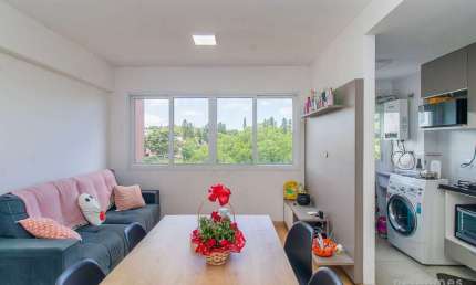 Apartamento com 2 quartos à venda na Avenida Florianópolis, 95, Azenha, Porto Alegre, 53 m2 por R$ 360.000