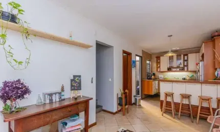 Casa em condomínio fechado com 3 quartos à venda na Rua Humberto de Campos, 601, Partenon, Porto Alegre, 95 m2 por R$ 389.000
