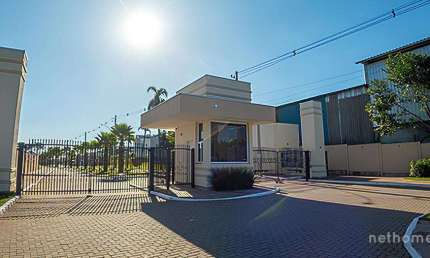 Casa em condomínio fechado com 1 quarto à venda na Av Frederico Augusto Ritter, 6700, Sítio Túnel Verde, Cachoeirinha, 55 m2 por R$ 322.744