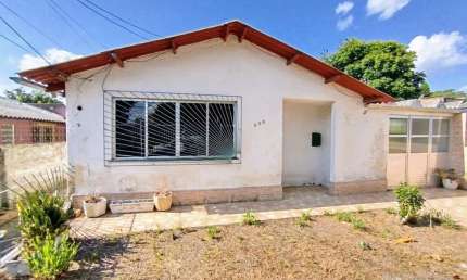 Casa com 4 quartos à venda na Rua Vinte e Dois de Abril, 608, Nossa Senhora das Graças, Canoas, 75 m2 por R$ 323.000