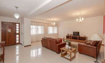 Casa com 4 quartos à venda na Rua Professora Lucy Maria Soares Santos, 118, Jardim Itu Sabará, Porto Alegre, 388 m2 por R$ 1.190.000