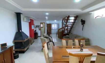 Casa com 2 quartos à venda na Rua Laudelino Freire, Sarandi, Porto Alegre, 170 m2 por R$ 610.000