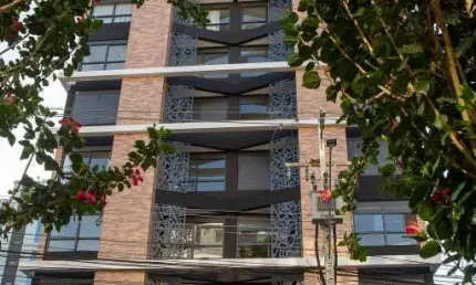 Prédio à venda na Alameda Prudente de Moraes, 129, Mercês, Curitiba