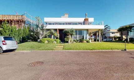 Casa em condomínio fechado com 4 quartos à venda na avenida paraguassu, centro, xangri-lá, 460 m2 por r$ 4.790.000