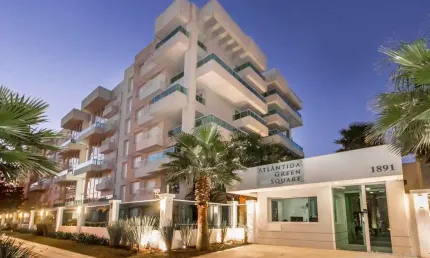 Apartamento com 3 quartos à venda na Central, 1891, Centro, Xangri-Lá, 194 m2 por R$ 1.255.000