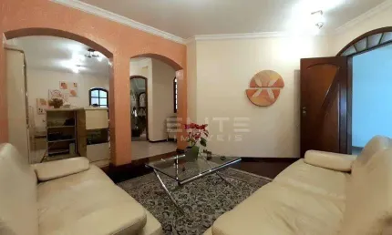 Sobrado à venda com 3 quartos, 281 m² por R$ 1.118.000 - Campestre - Santo André/SP