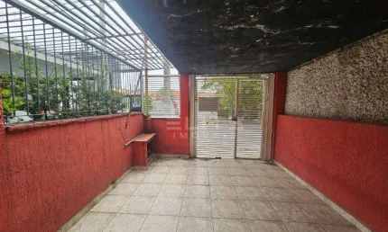 Sobrado com 2 dormitórios para alugar, 107 m² por R$ 3.252,66/mês - Jardim - Santo André/SP