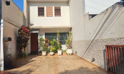 Sobrado com 2 dormitórios à venda, 98 m² por R$ 1.000.000,00 - Vila Bastos - Santo André/SP