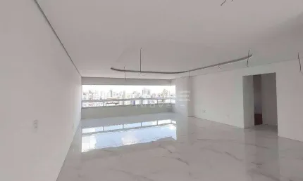 Apartamento alto padrão a venda com 02 suítes amplas,são 190 m² de área privativa no coração do bairro Jardim.