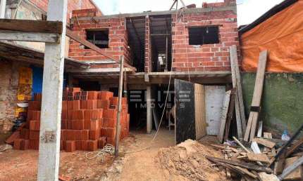 Sobrado com 3 dormitórios à venda, 131 m² por R$ 650.000,00 - Vila Alice - Santo André/SP