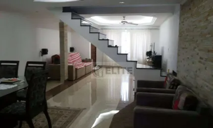 Maravilhoso Sobrado na Vila Scarpelli  263m2AC - 4 vagas de garagem