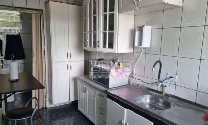 Sobrado com 2 dormitórios à venda, 228 m² por R$ 1.290.000,00 - Jardim - Santo André/SP