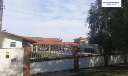 Chácara / sítio com 3 quartos à venda na Rua Mariazinha Leite Campagnolli, Parque Xangrilá, Campinas