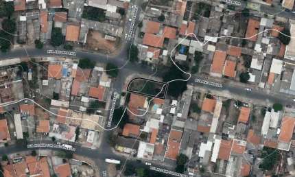 Terreno à venda na Rua Adelino de Abreu, Jardim São Marcos, Campinas