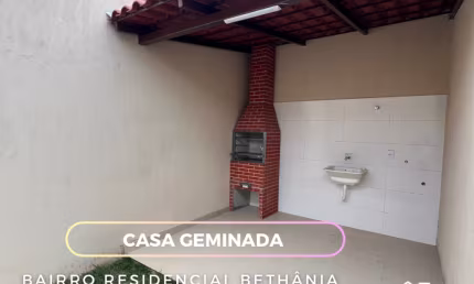 Casa Geminada Bairro Residencial Bethânia! (Santana do Paraiso- MG)
