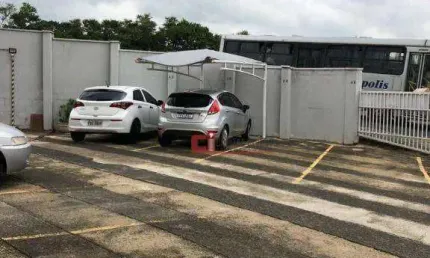 Apartamento com 2 dormitórios à venda, 60 m² por R$ 240.000,00 - Parque Florianopolis - Jaguariúna/SP