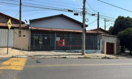 Casa com 2 dormitórios à venda, 262 m² por R$ 680.000,00 - Jardim Laranjeiras - Jaguariúna/SP