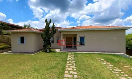 Casa térrea com 3 dormitórios à venda, 210 m² por R$ 1.370.000