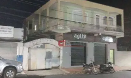Oportunidade 4 casas e um salão comercial à venda, 428 m² por R$ 1.200.000 - Centro - Pedreira/SP