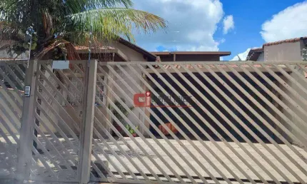 Casa com 3 dormitórios à venda, 185 m² por R$ 680.000 - Jardim Zeni - Jaguariúna/SP