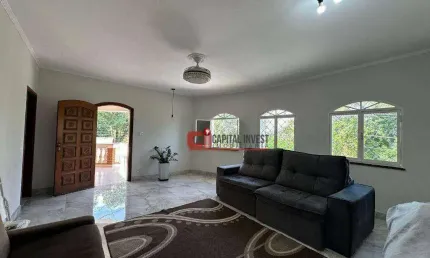 Casa com 3 dormitórios à venda, 379 m² por R$ 920.000 - Centro - Jaguariúna/SP